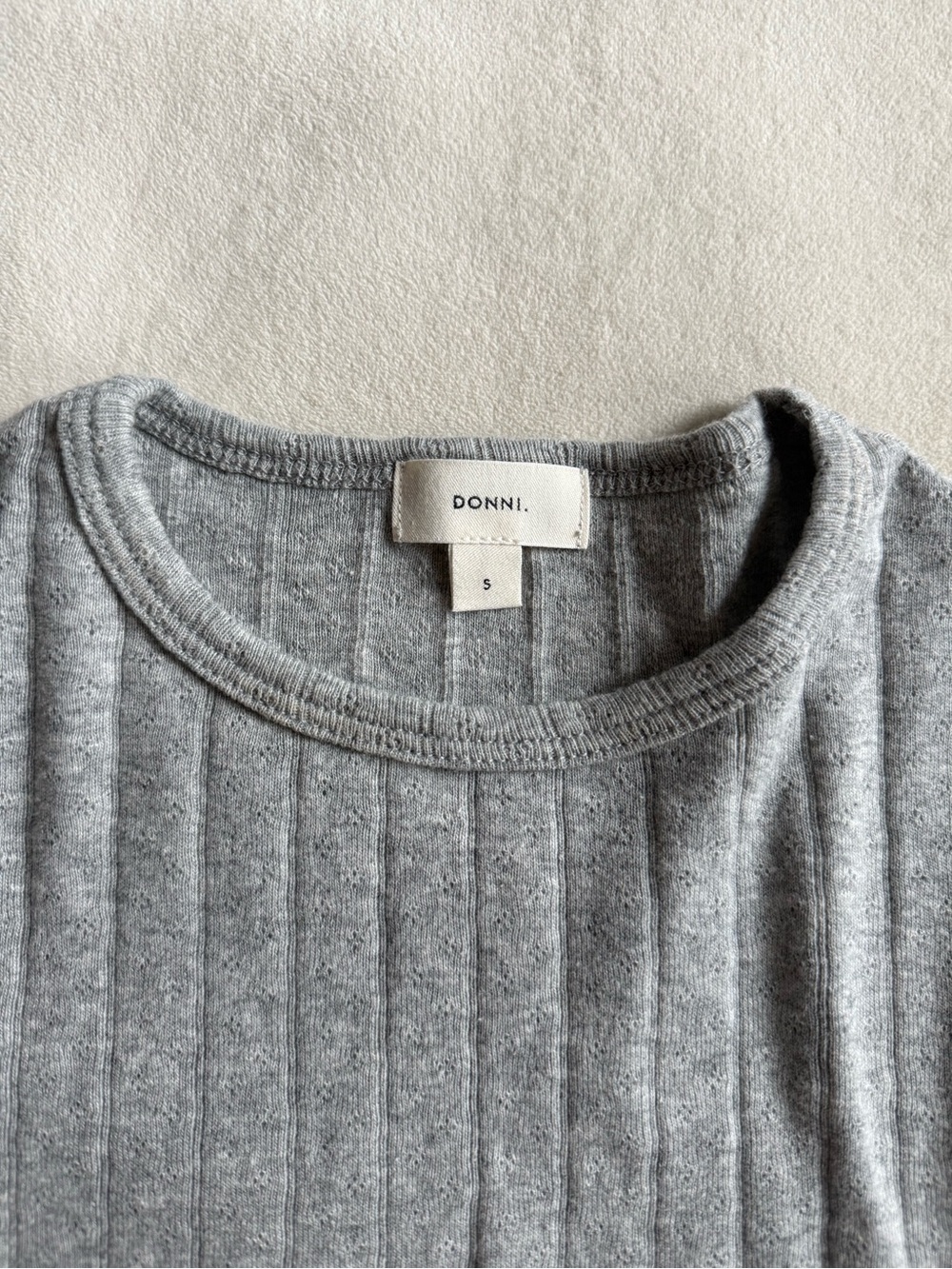 NWOT Donni Pointelle Baby Tee Heather Grey - Picture 3 of 4